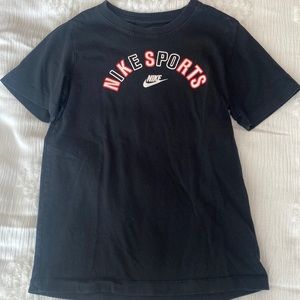 Nike Youth Boys Size Medium Black T-Shirt